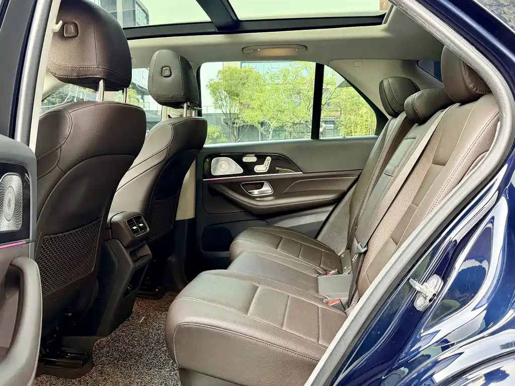 Mercedes-Benz GLE 2019 — фото 14