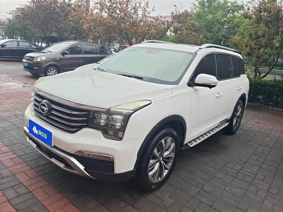 GAC Motor Trumpchi GS8 2017 — фото 1