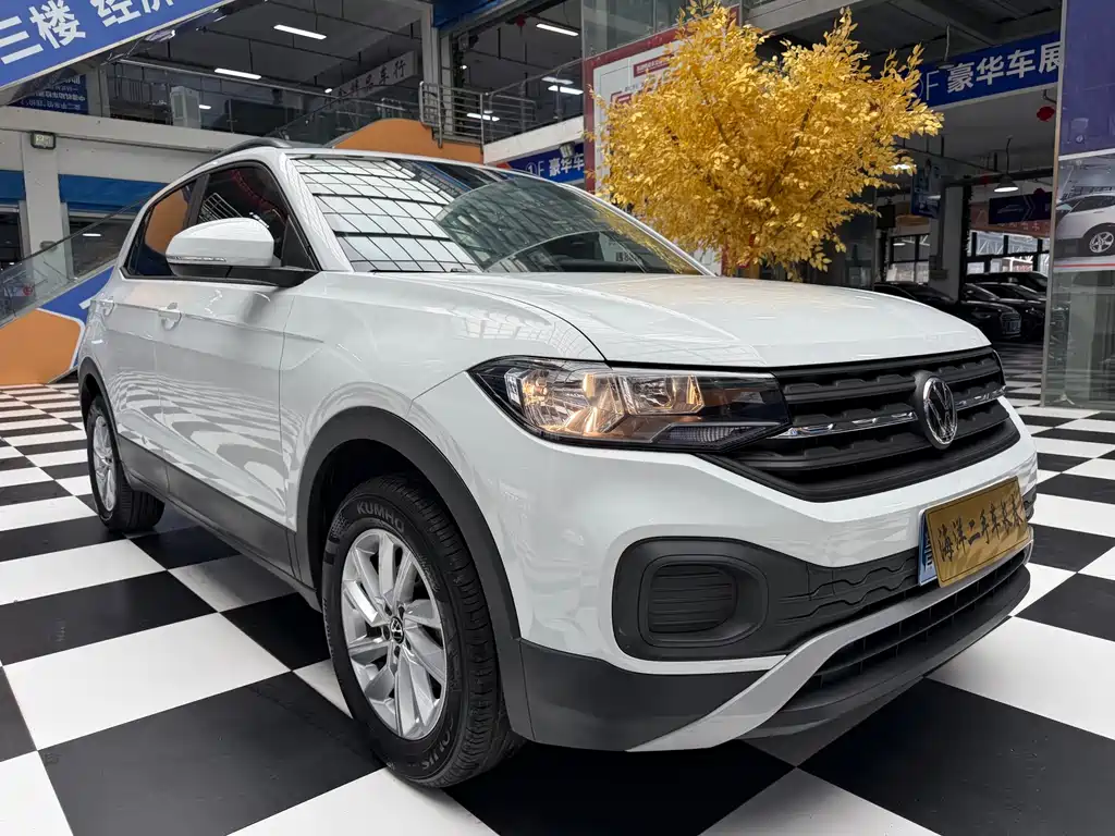 Volkswagen Tacqua 2022