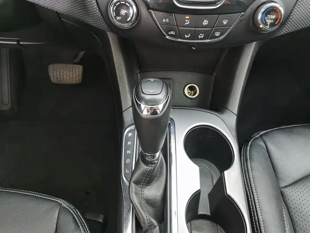 Chevrolet Cruze 2017 — фото 13