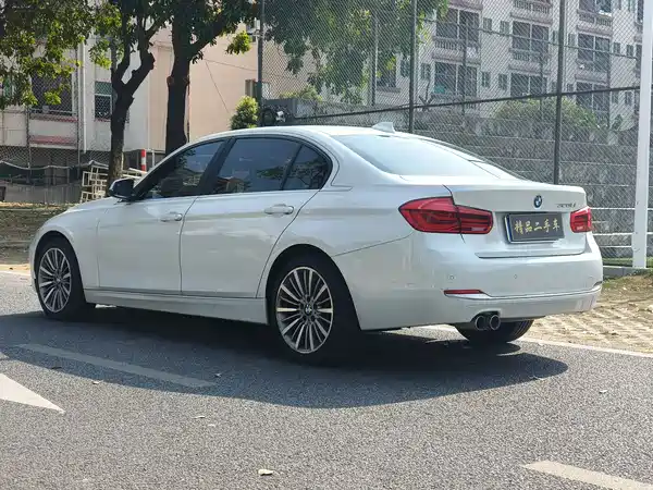 BMW 3 Series 2019
