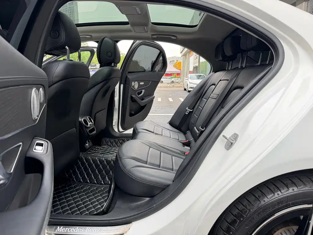 Mercedes-Benz C-Class 2021 — фото 14
