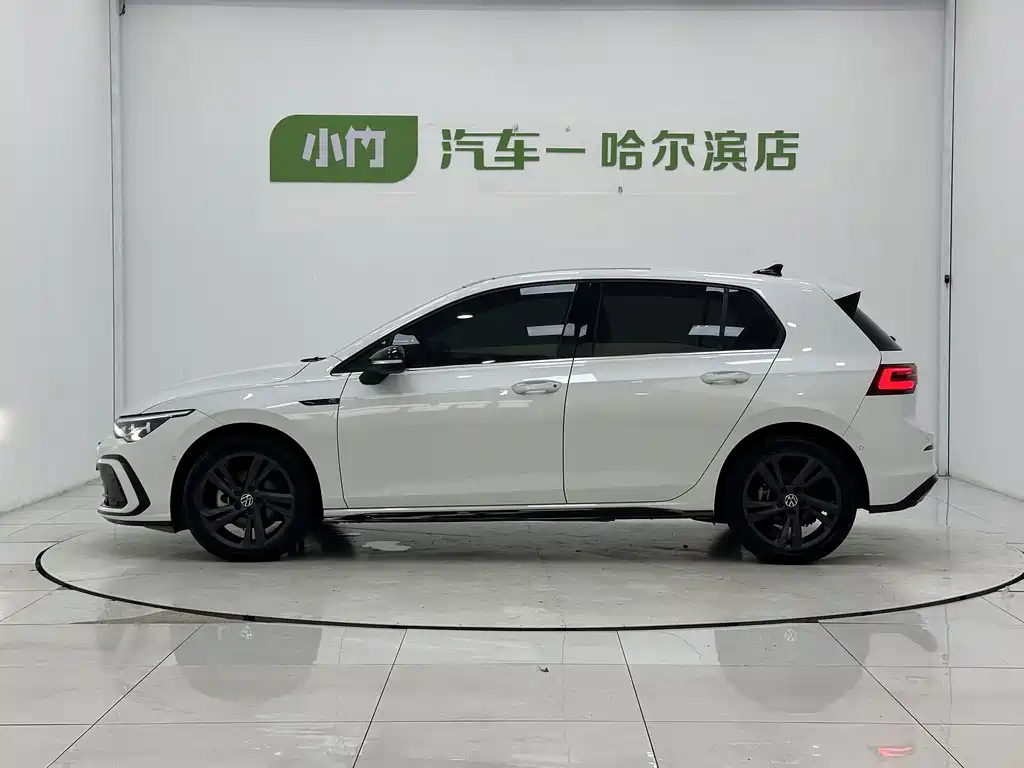 Volkswagen Golf 2022