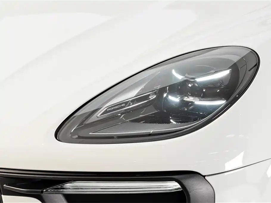 Porsche Macan 2022 — фото 4