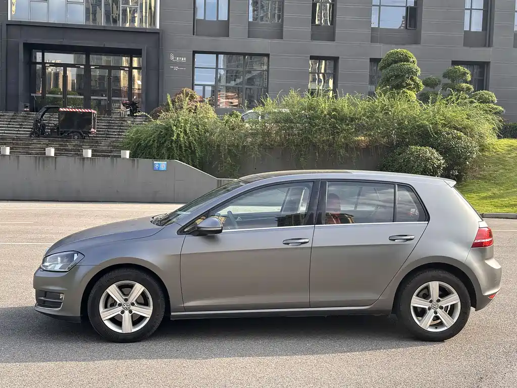 Volkswagen Golf 2016