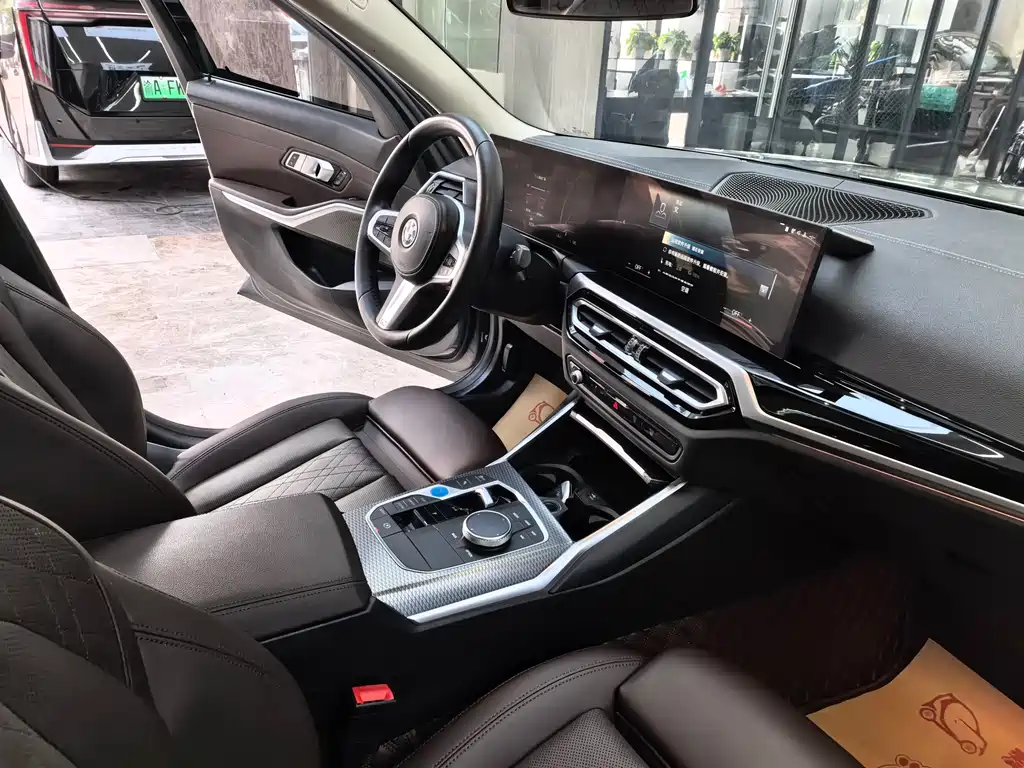 BMW i3 2022 — фото 15