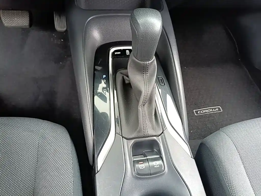 Toyota Corolla 2019 — фото 14