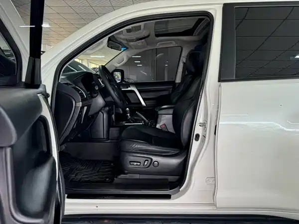 Toyota Prado 2020