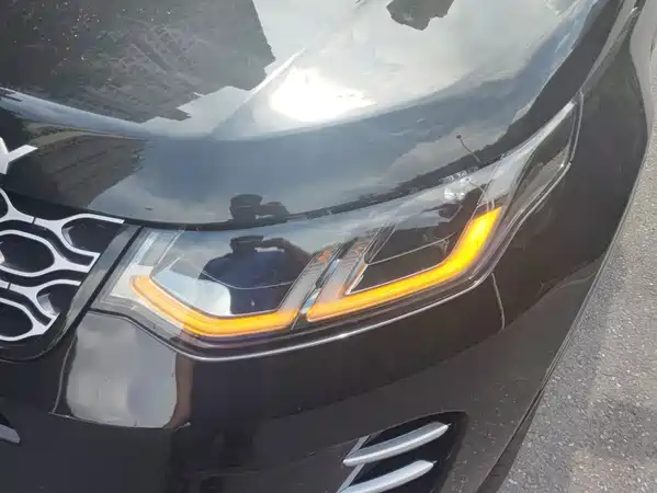 Land Rover Discovery Sport 2024