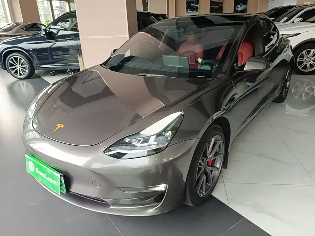 Tesla Model 3 2023