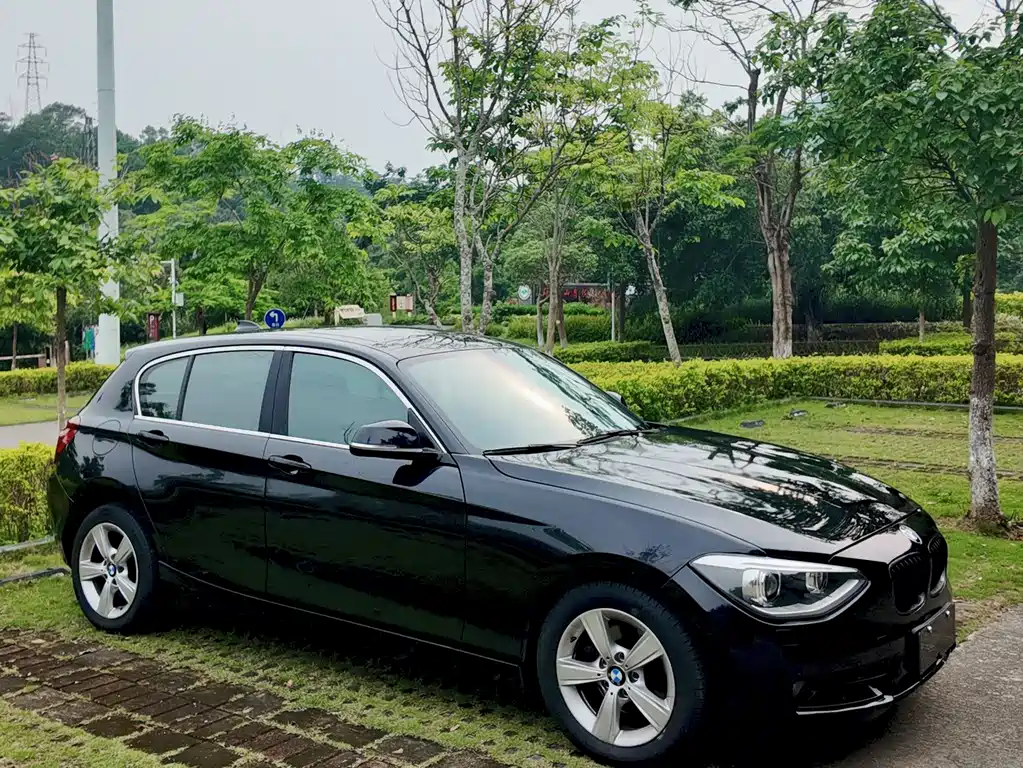 BMW 1 Series 2012 — фото 19