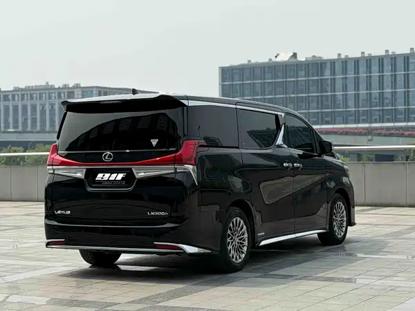 Toyota Vellfire 2022
