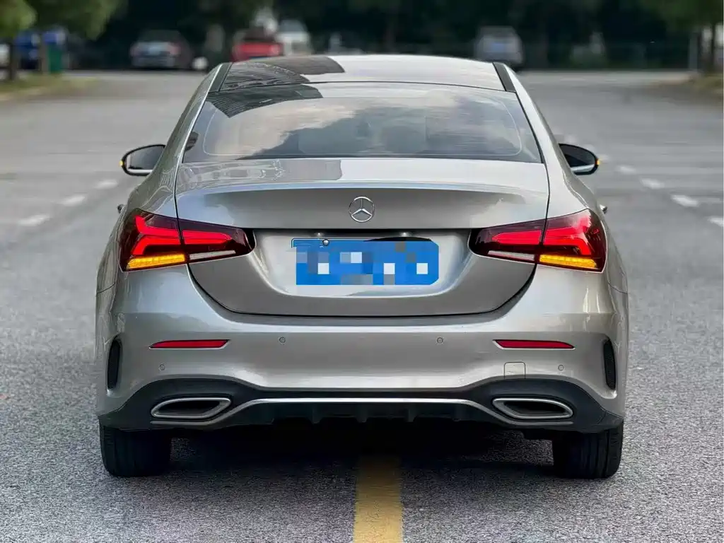 Mercedes-Benz A-Class 2019 — фото 8