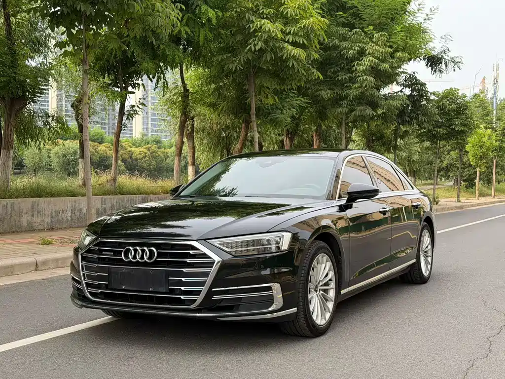 Audi A8 2021