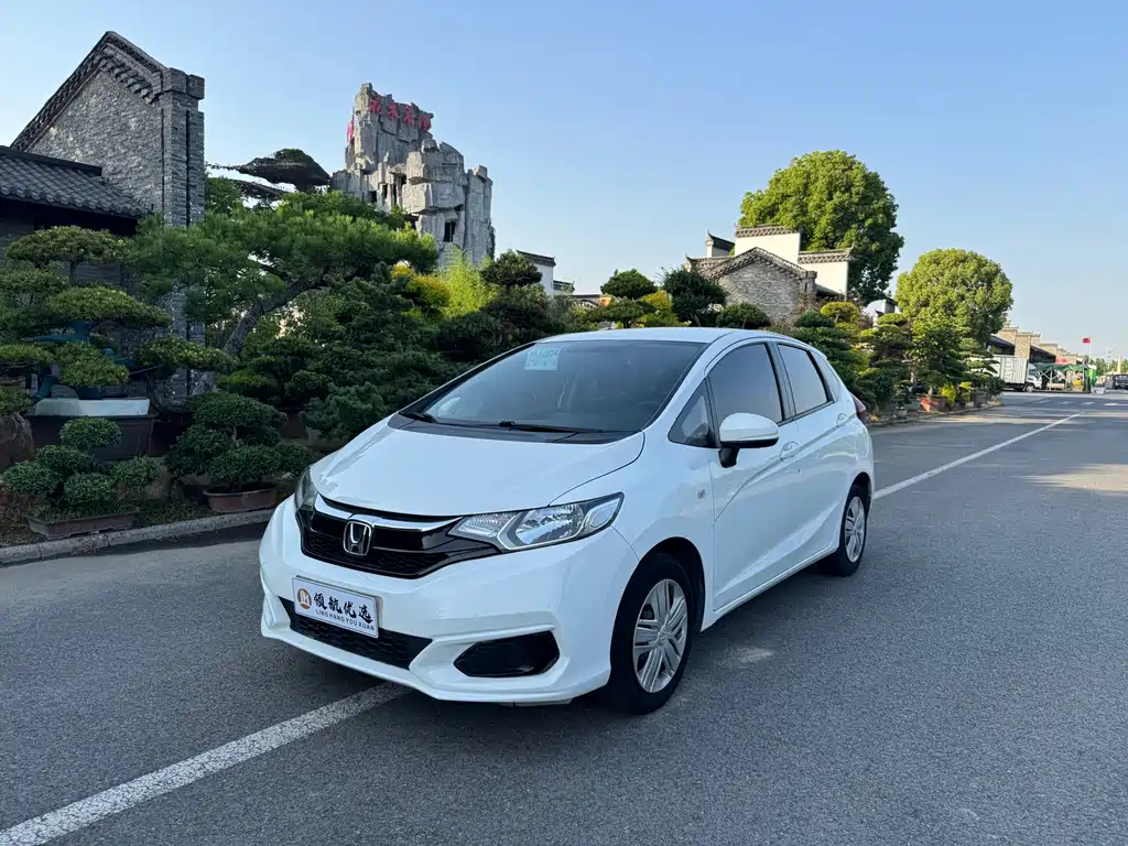 Honda Fit 2019 — фото 1