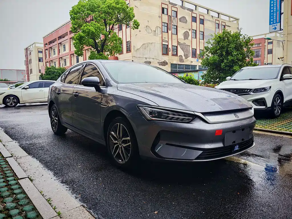 BYD Qin PLUS 2023 — фото 3