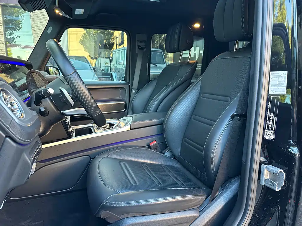Mercedes-Benz G-Class 2023 — фото 13
