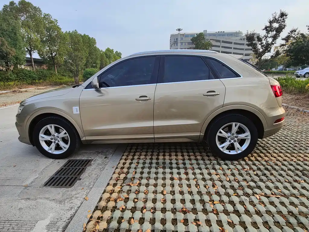 Audi Q3 2017