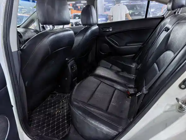Kia K3 2013