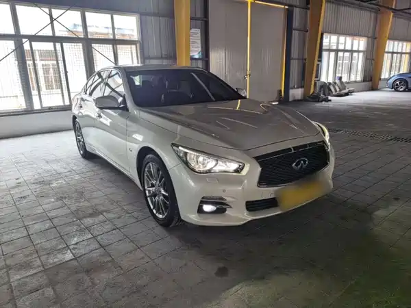 Infiniti Q50L 2018
