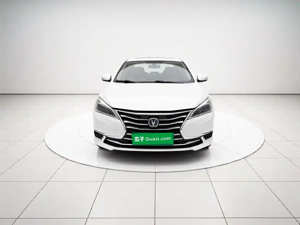Changan Eado DT 2018 — фото 2