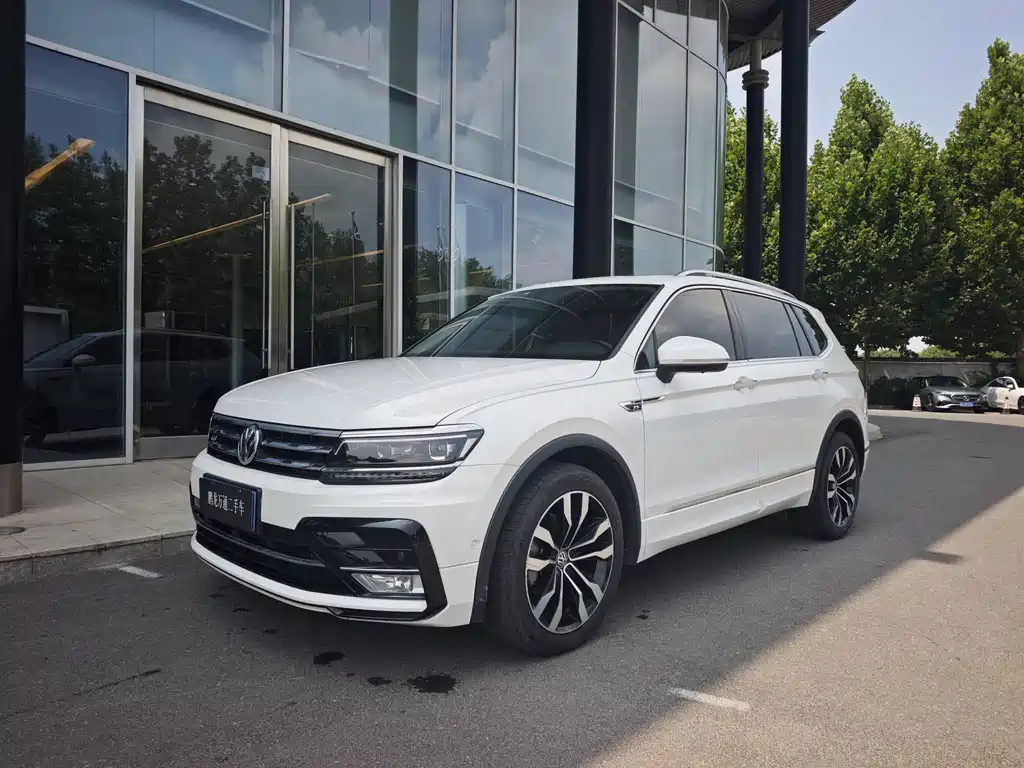 Volkswagen Tiguan L 2020