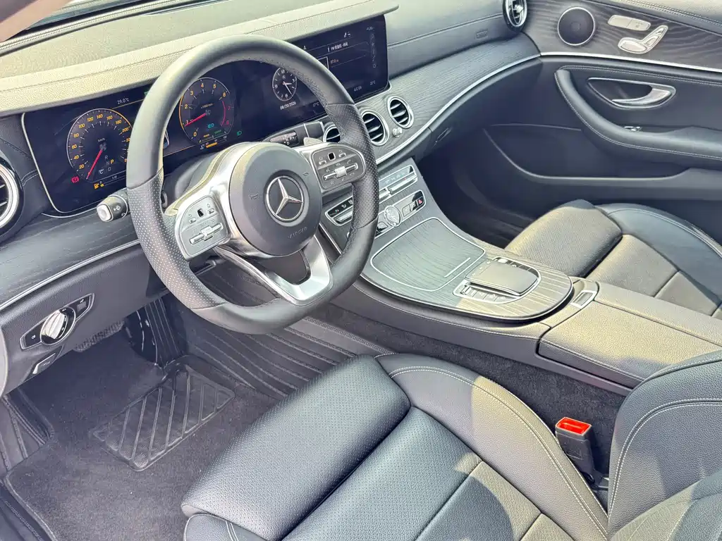 Mercedes-Benz E-Class 2019 — фото 7