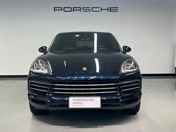 Porsche Cayenne 2022