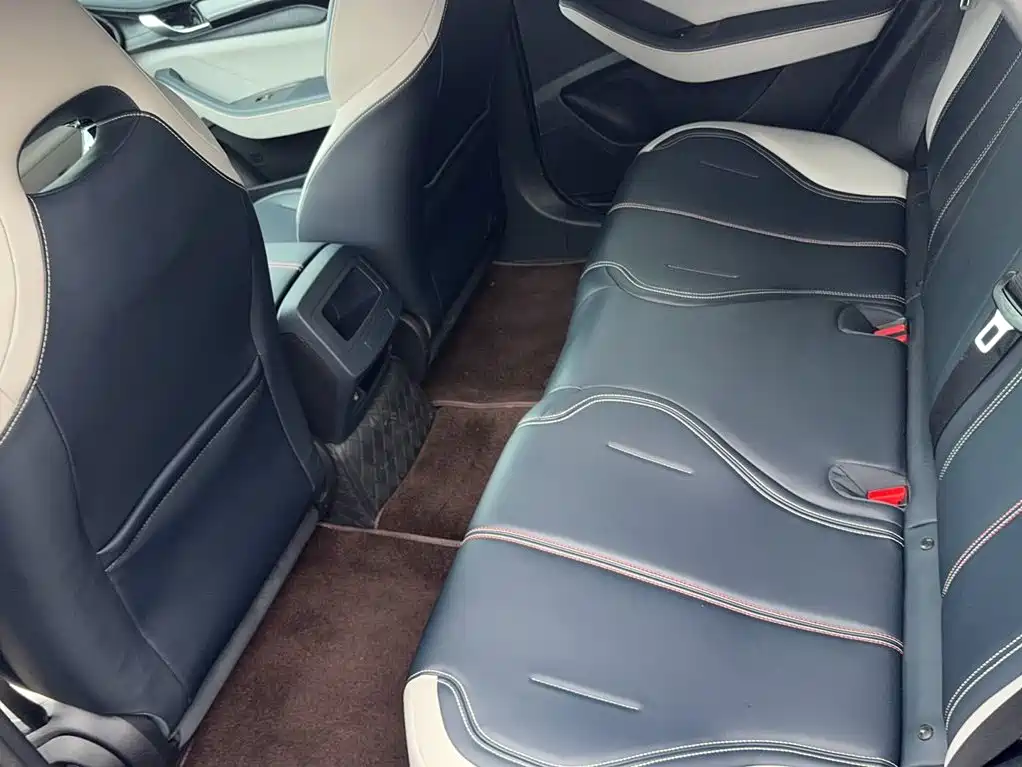 BYD Qin PLUS 2023 — фото 15