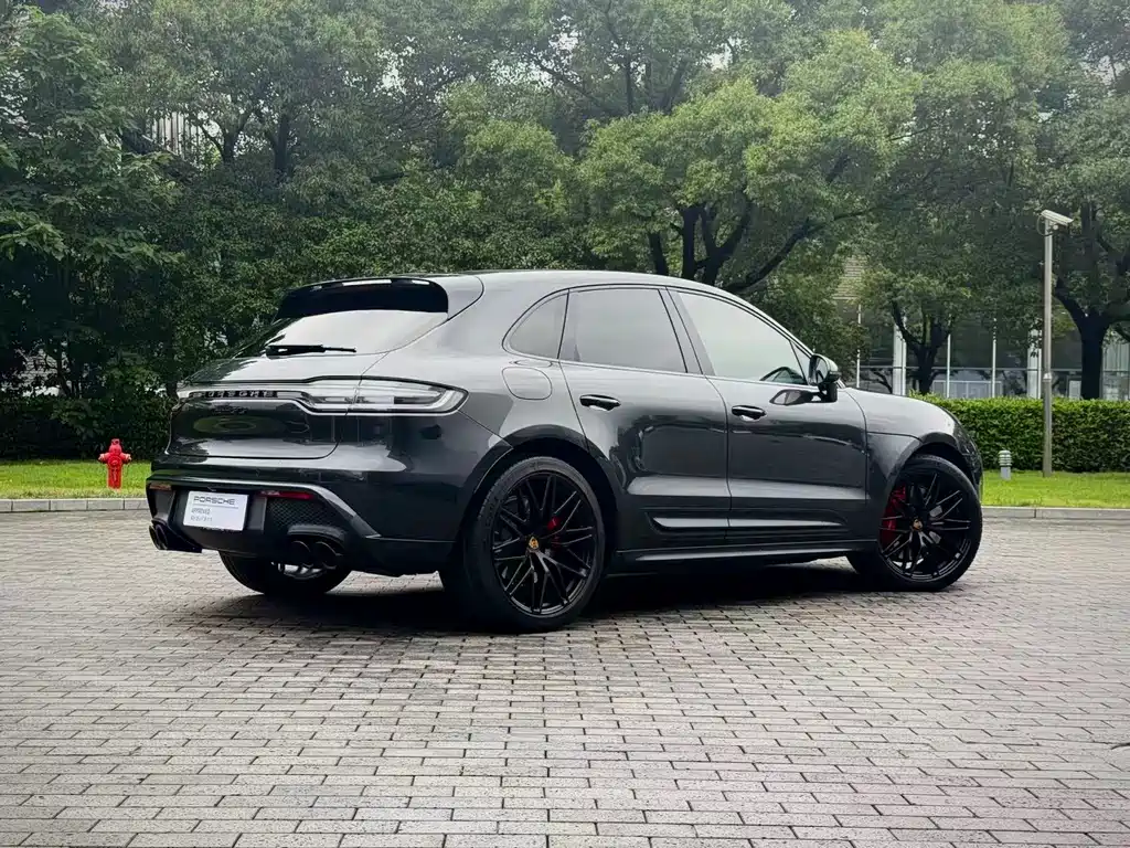 Porsche Macan 2022