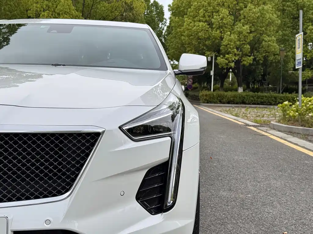 Cadillac CT6 2019 — фото 17