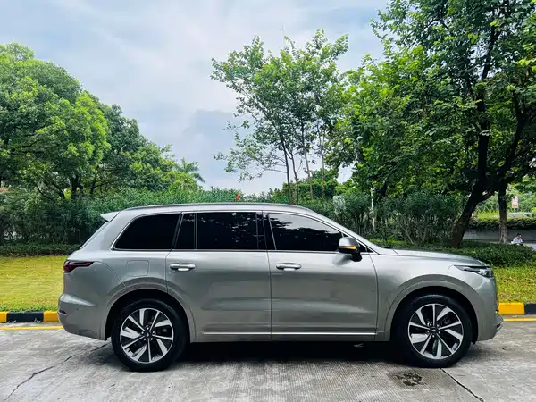 Li Auto ONE 2022