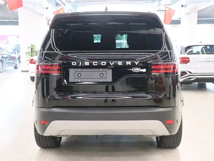 Land Rover Discovery 2024 — фото 4