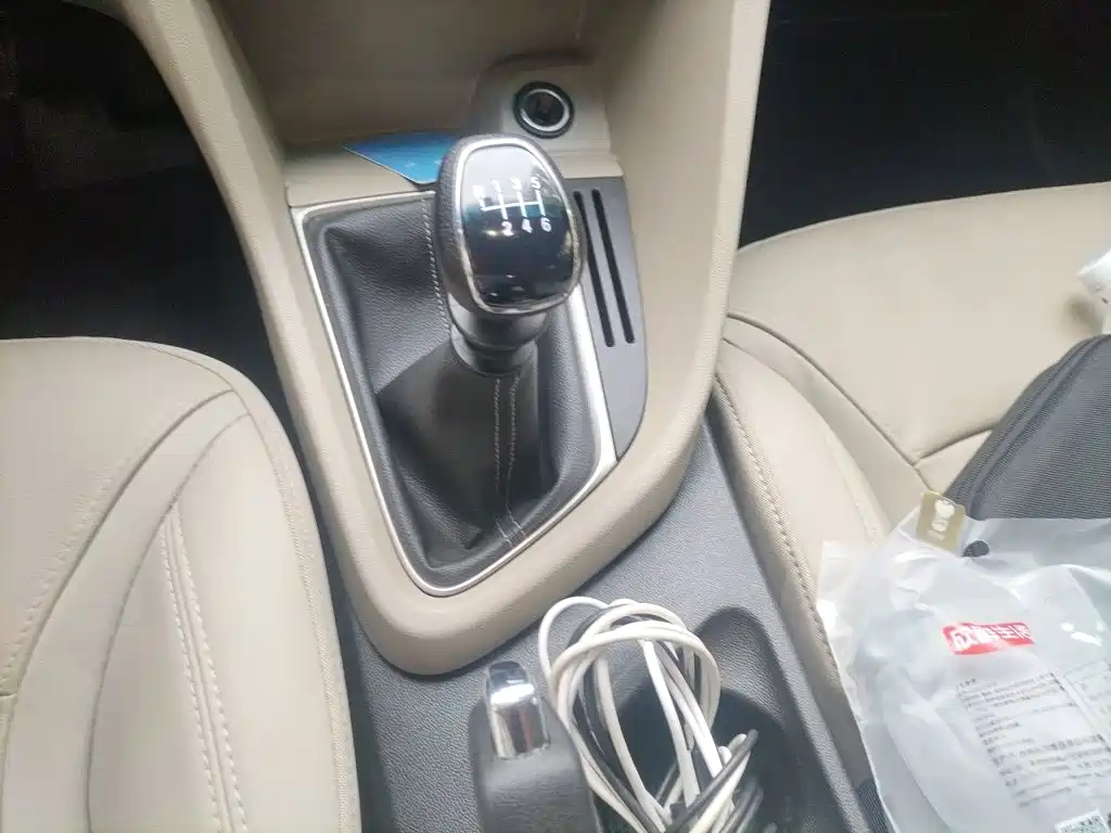 Buick Excelle GT 2020 — фото 15