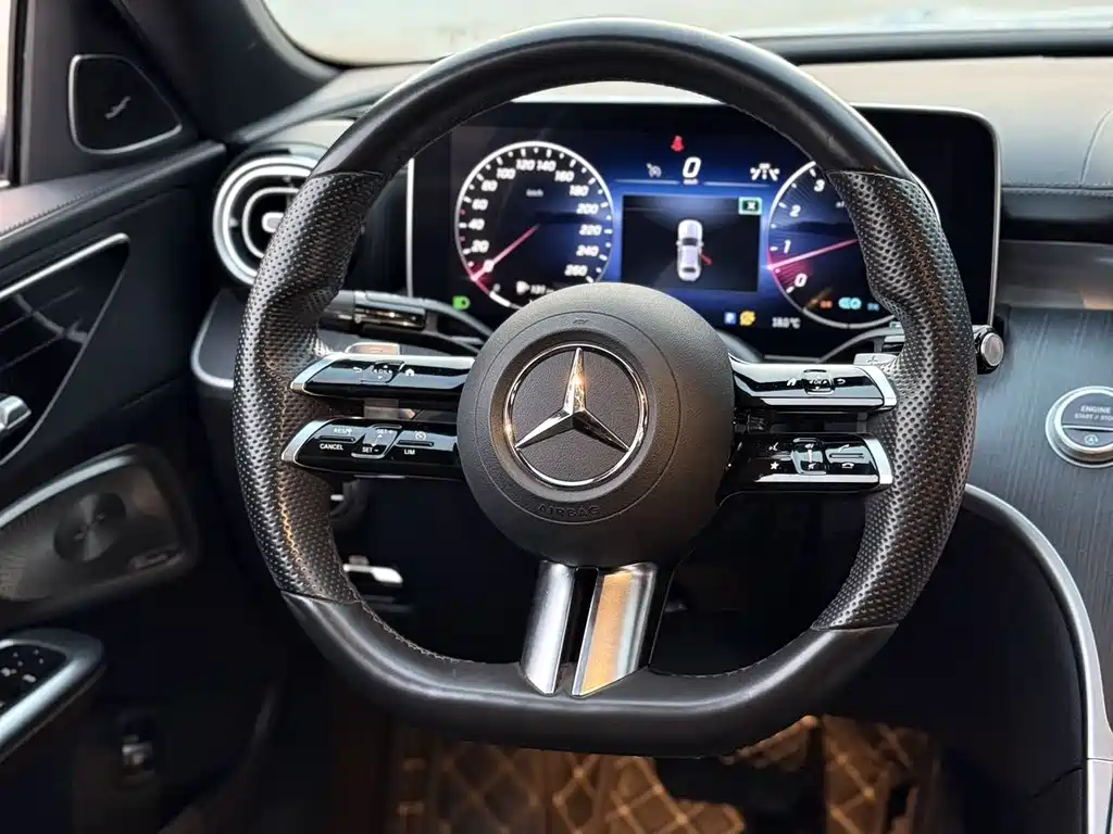 Mercedes-Benz C-Class 2022 — фото 9