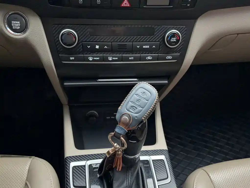 Hyundai Mistra 2015 — фото 3
