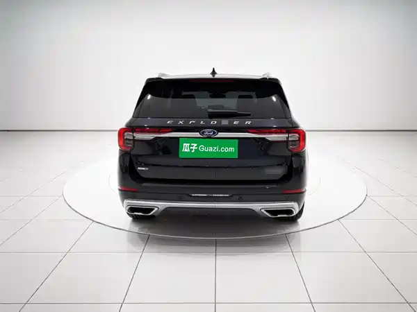 Ford Explorer 2023