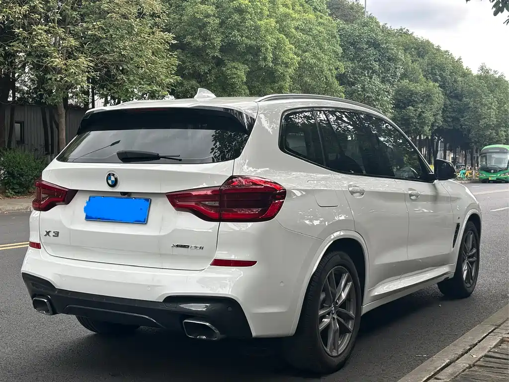 BMW X3 2019 — фото 9