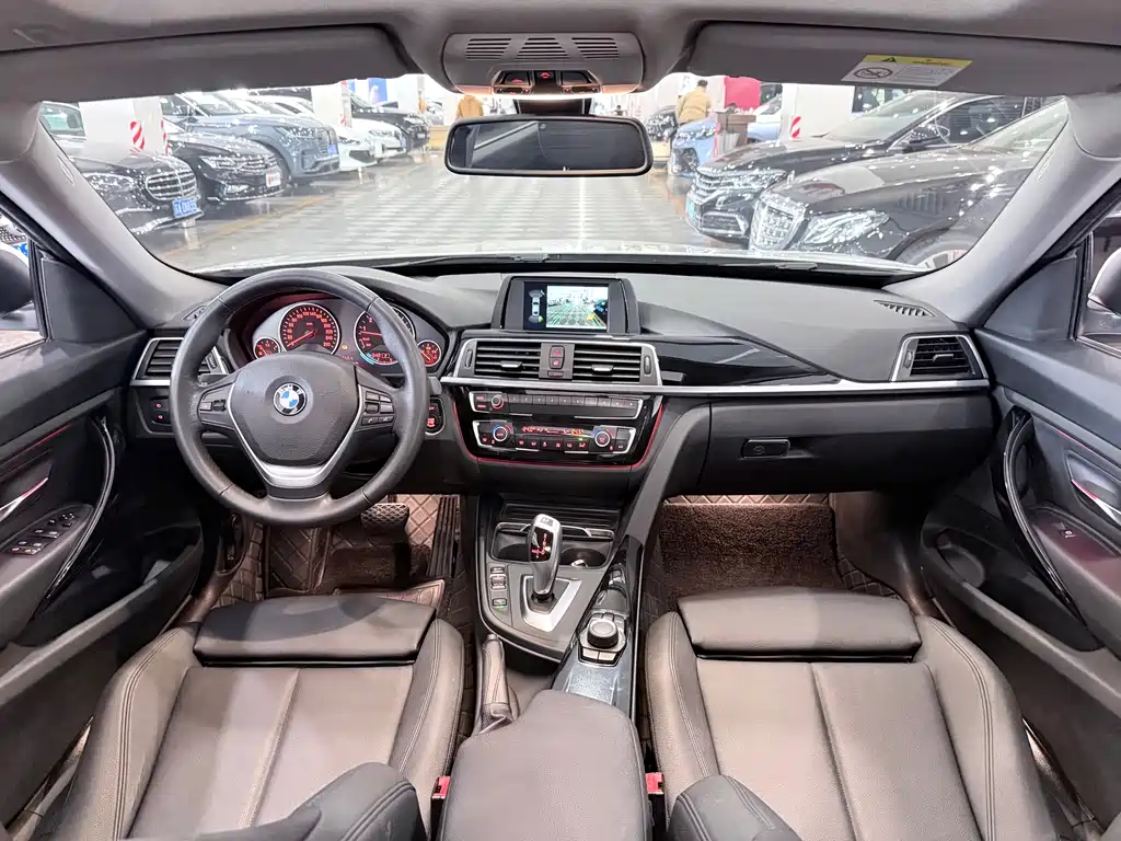 BMW 3 Series GT 2018 — фото 8