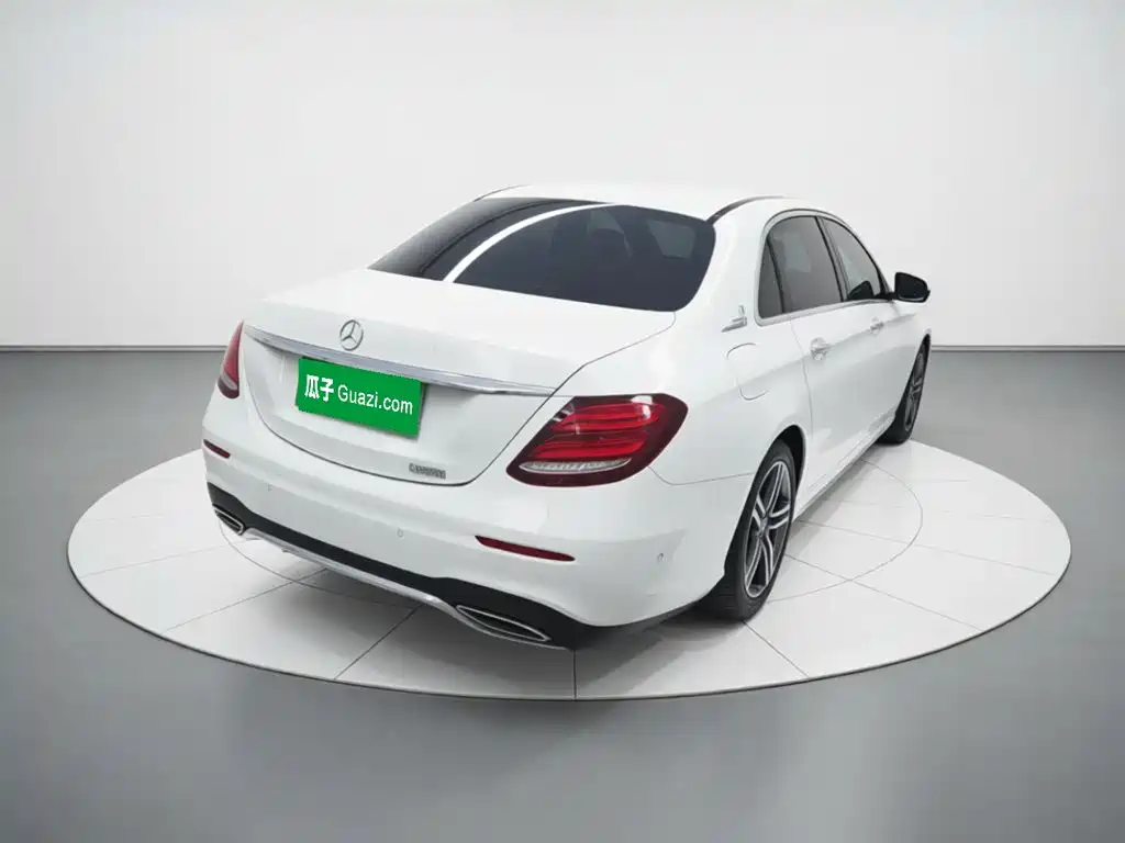 Mercedes-Benz E-Class 2017 — фото 6