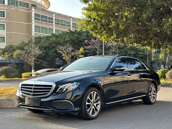 Mercedes-Benz E-Class 2018