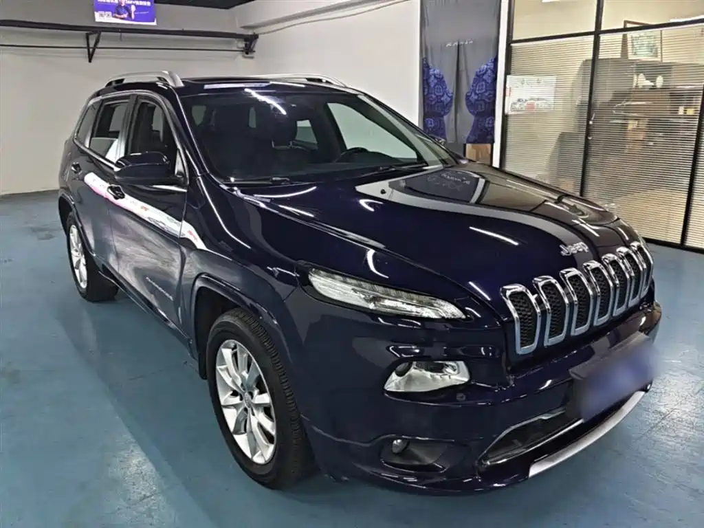 Jeep Cherokee 2018 — фото 4