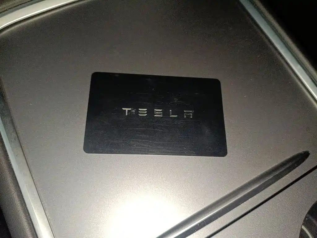 Tesla Model 3 2021 — фото 12