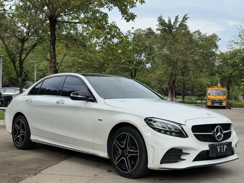 Mercedes-Benz C-Class 2020 — фото 3