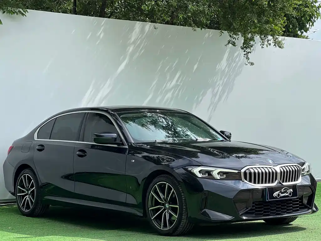 BMW 3 Series 2023