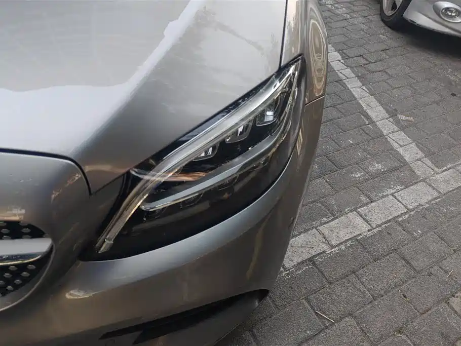 Mercedes-Benz C-Class 2019