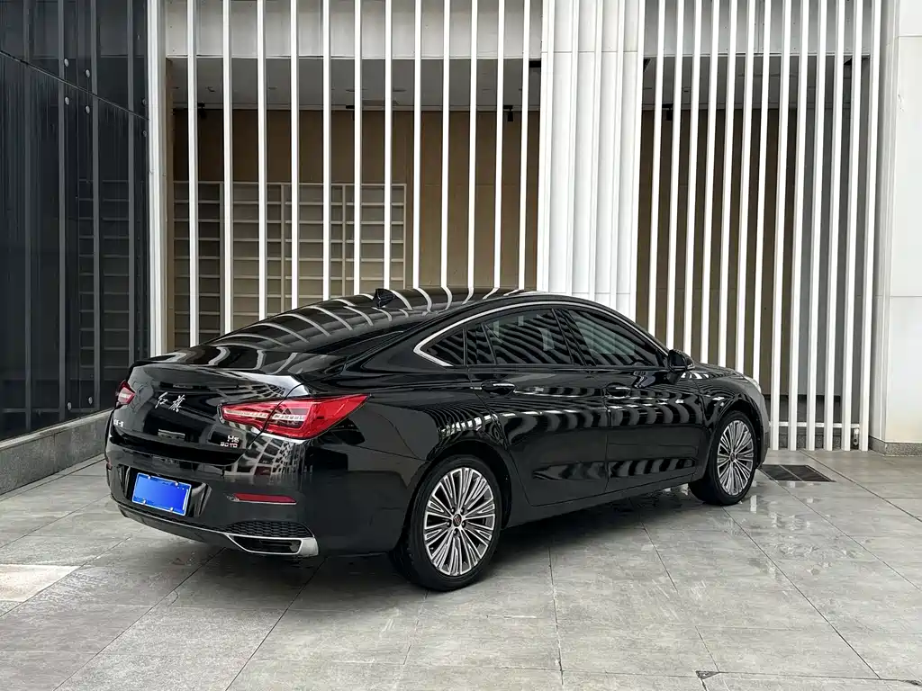 Hongqi H5 2022 — фото 10