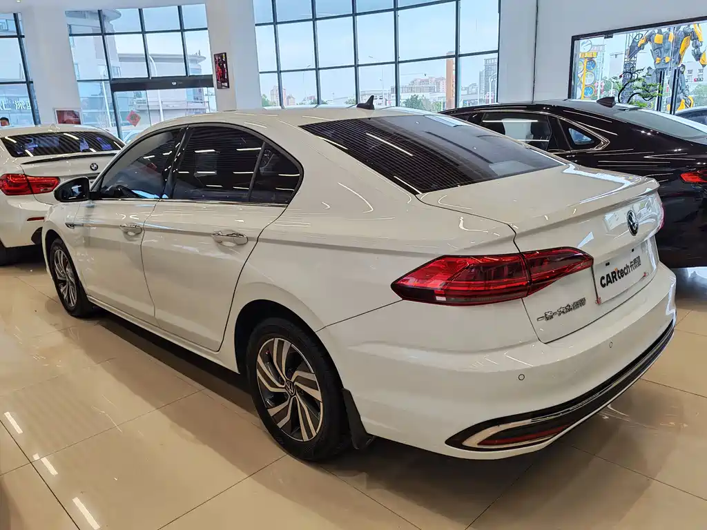 Volkswagen Bora 2022