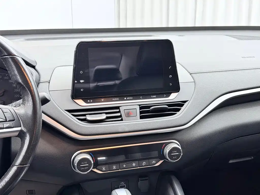 Nissan Teana 2020 — фото 21