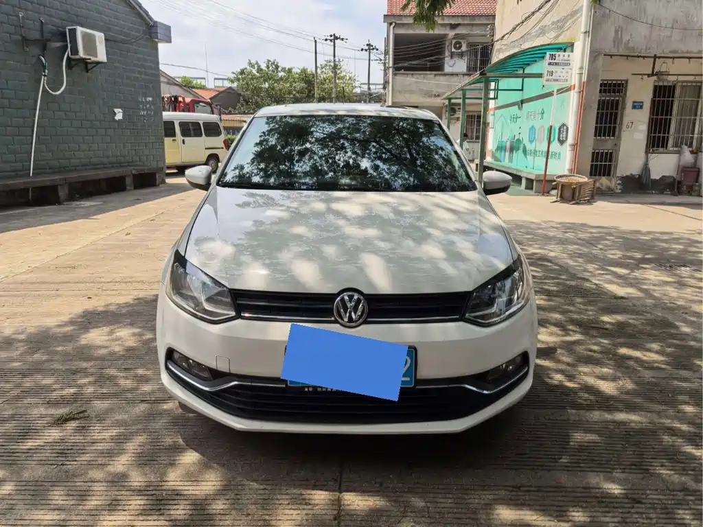 Volkswagen Polo 2016